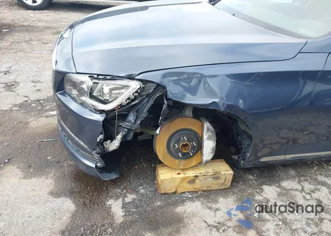 2016 Hyundai Genesis 3.8 from USA, damaged, VIN KMHGN4JE5GU106122